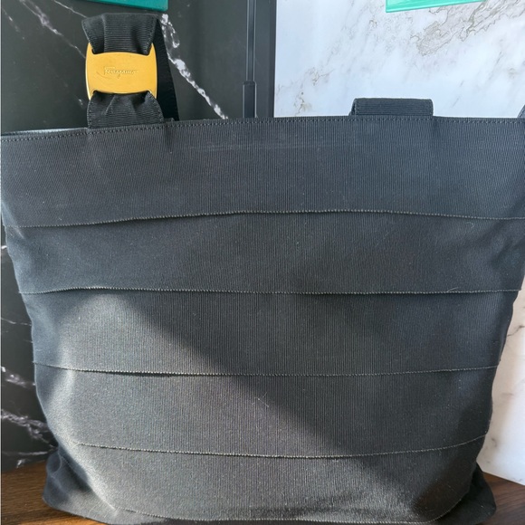 Salvatore Ferragamo Black and Gold Tote Bag - Picture 3 of 14